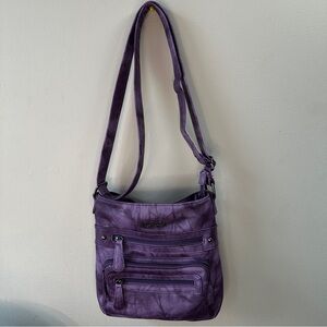 Angel Barcelo Women's Crossbody Bag Soft Purple Vegan Leather Multi-Pocket Purse